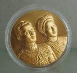 เหรียญสองพระองค์ รัชกาลที่9 พระราชินี พระราชทานพร้อมตลับและกล่อง