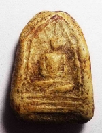 พระผงกลีบบัวรัศมี เนื้อผงน้ำมันเก่า #10823